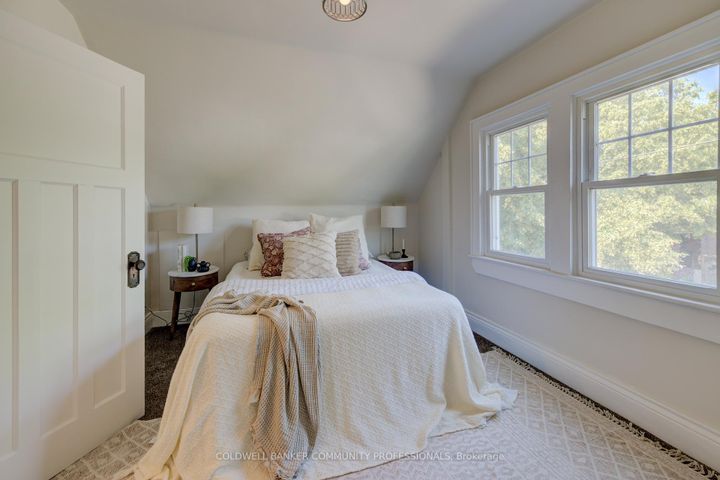 Photo 19 at 29 Linwood Avenue, Kirkendall, Hamilton