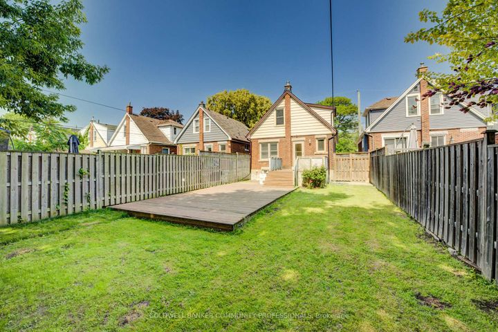 Photo 35 at 29 Linwood Avenue, Kirkendall, Hamilton