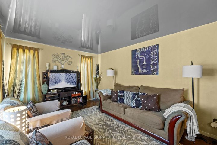 Photo 7 at 1556 Amberlea Road, Amberlea, Pickering