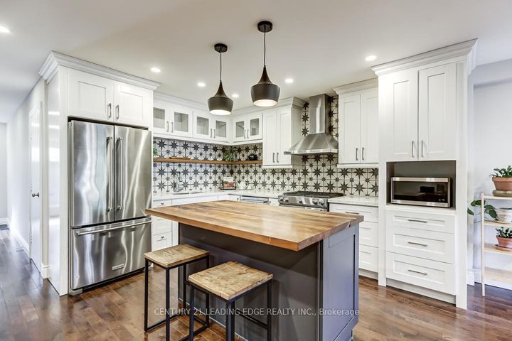 Photo 9 at 89 REGINALD Crescent, Markham Village, Markham