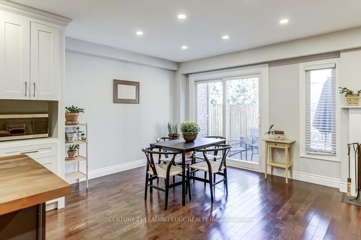 Photo 15 at 89 REGINALD Crescent, Markham Village, Markham