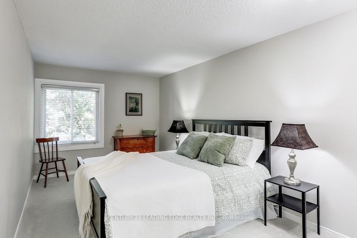 Photo 25 at 89 REGINALD Crescent, Markham Village, Markham