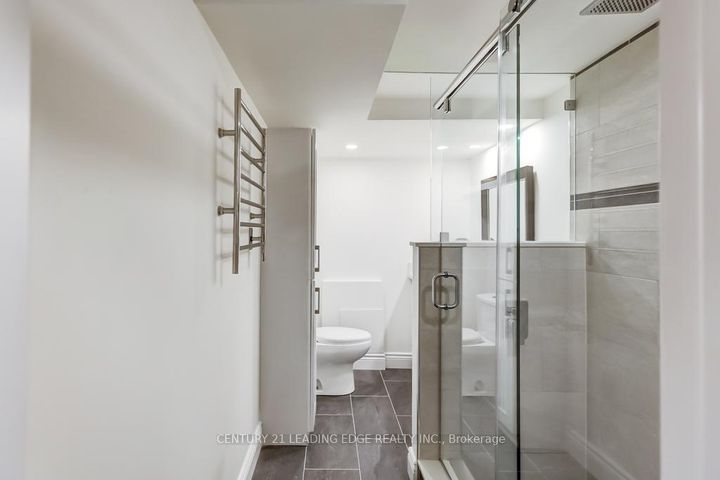 Photo 30 at 89 REGINALD Crescent, Markham Village, Markham