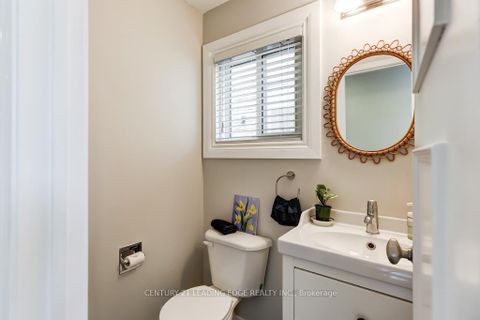 Photo 19 at 89 REGINALD Crescent, Markham Village, Markham