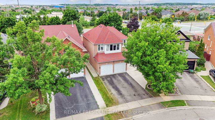 Photo 1 at 41 Rangeland Road, Wellington, Brampton