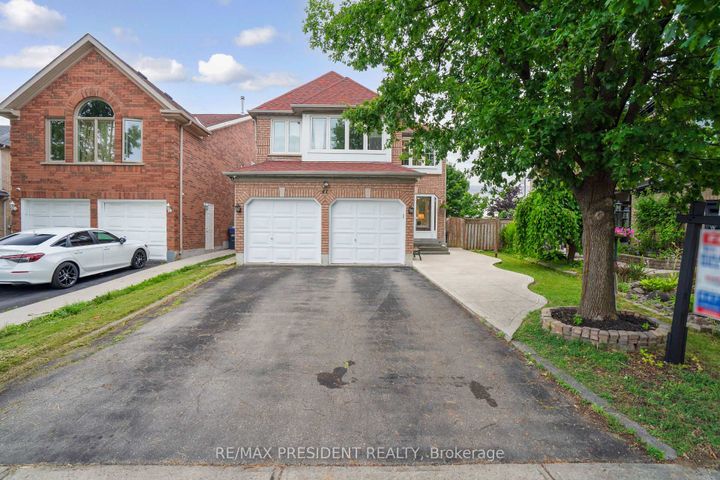 Photo 2 at 41 Rangeland Road, Wellington, Brampton