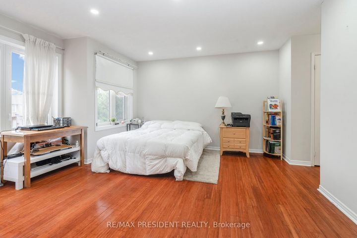 Photo 24 at 41 Rangeland Road, Wellington, Brampton