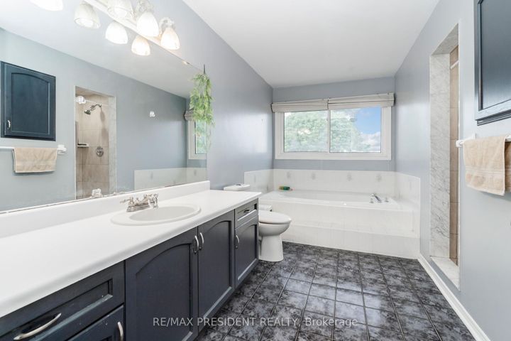Photo 29 at 41 Rangeland Road, Wellington, Brampton