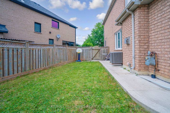Photo 40 at 41 Rangeland Road, Wellington, Brampton