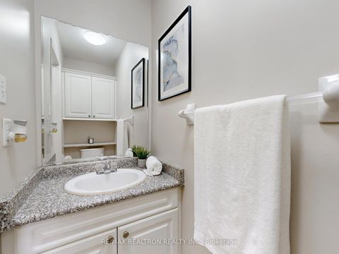 Photo 15 at 8 Coburg Crescent, Langstaff, Richmond Hill