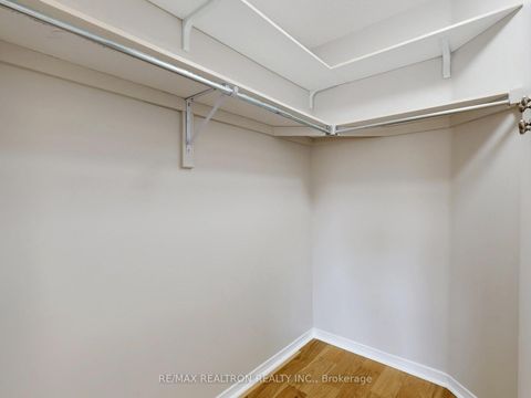 Photo 22 at 8 Coburg Crescent, Langstaff, Richmond Hill