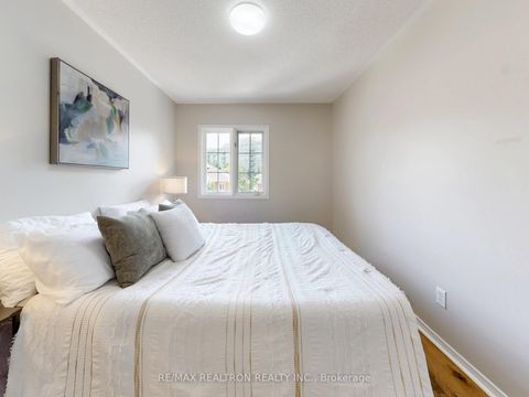 Photo 28 at 8 Coburg Crescent, Langstaff, Richmond Hill