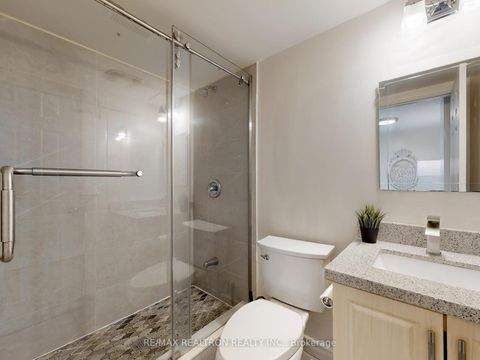 Photo 40 at 8 Coburg Crescent, Langstaff, Richmond Hill