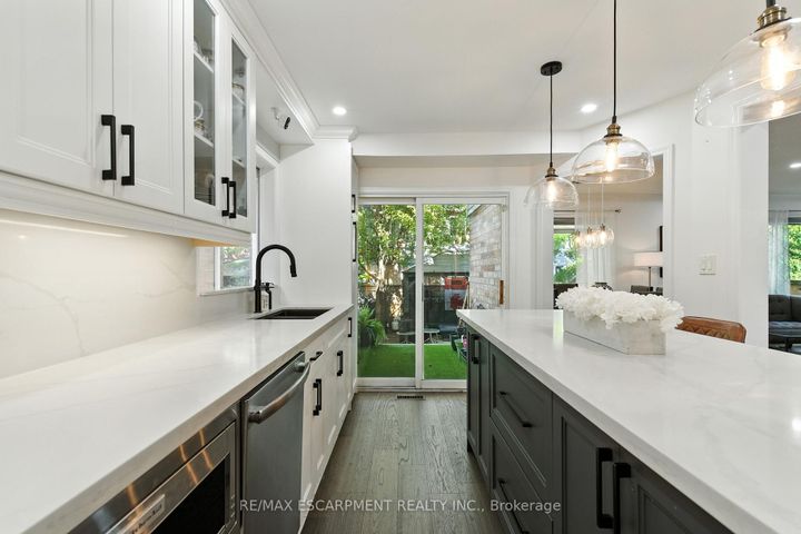 Photo 9 at 5566 Thorn Lane, Orchard, Burlington