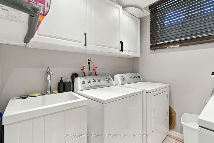 Photo 25 at 5566 Thorn Lane, Orchard, Burlington