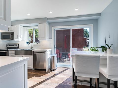 Photo 12 at 1404 Kimberley Drive, FA Falgarwood, Oakville
