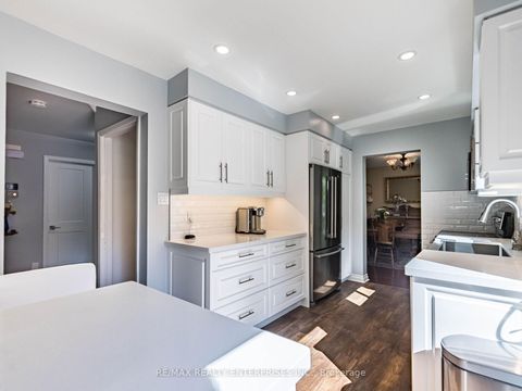 Photo 13 at 1404 Kimberley Drive, FA Falgarwood, Oakville