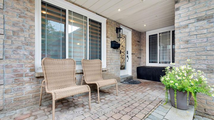 Photo 4 at 2135 Theoden Court, Brock Ridge, Pickering