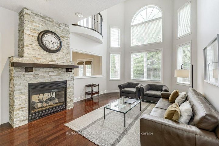 Photo 19 at 98 Davidson Boulevard, Dundas, Hamilton