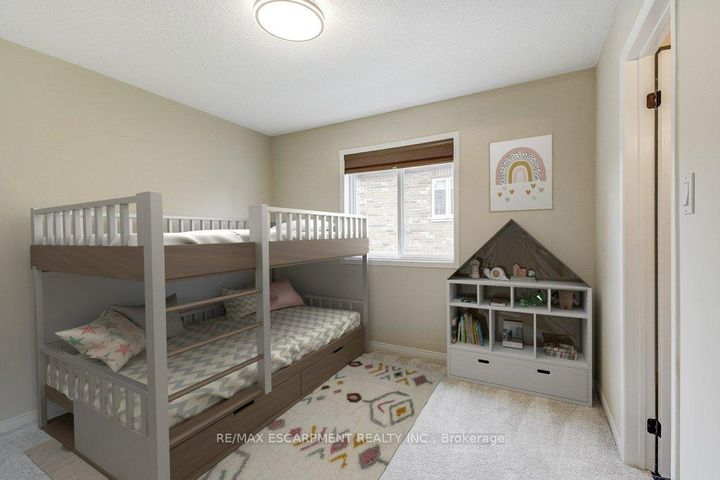 Photo 28 at 98 Davidson Boulevard, Dundas, Hamilton