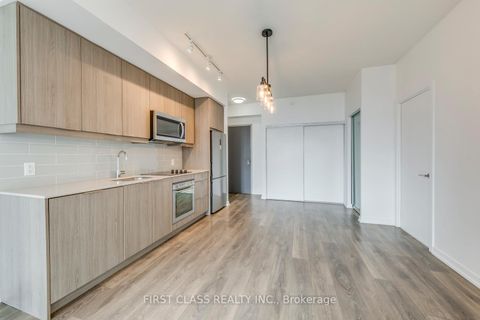 Photo 6 at 801 - 36 Forest Manor Road, Henry Farm, Toronto