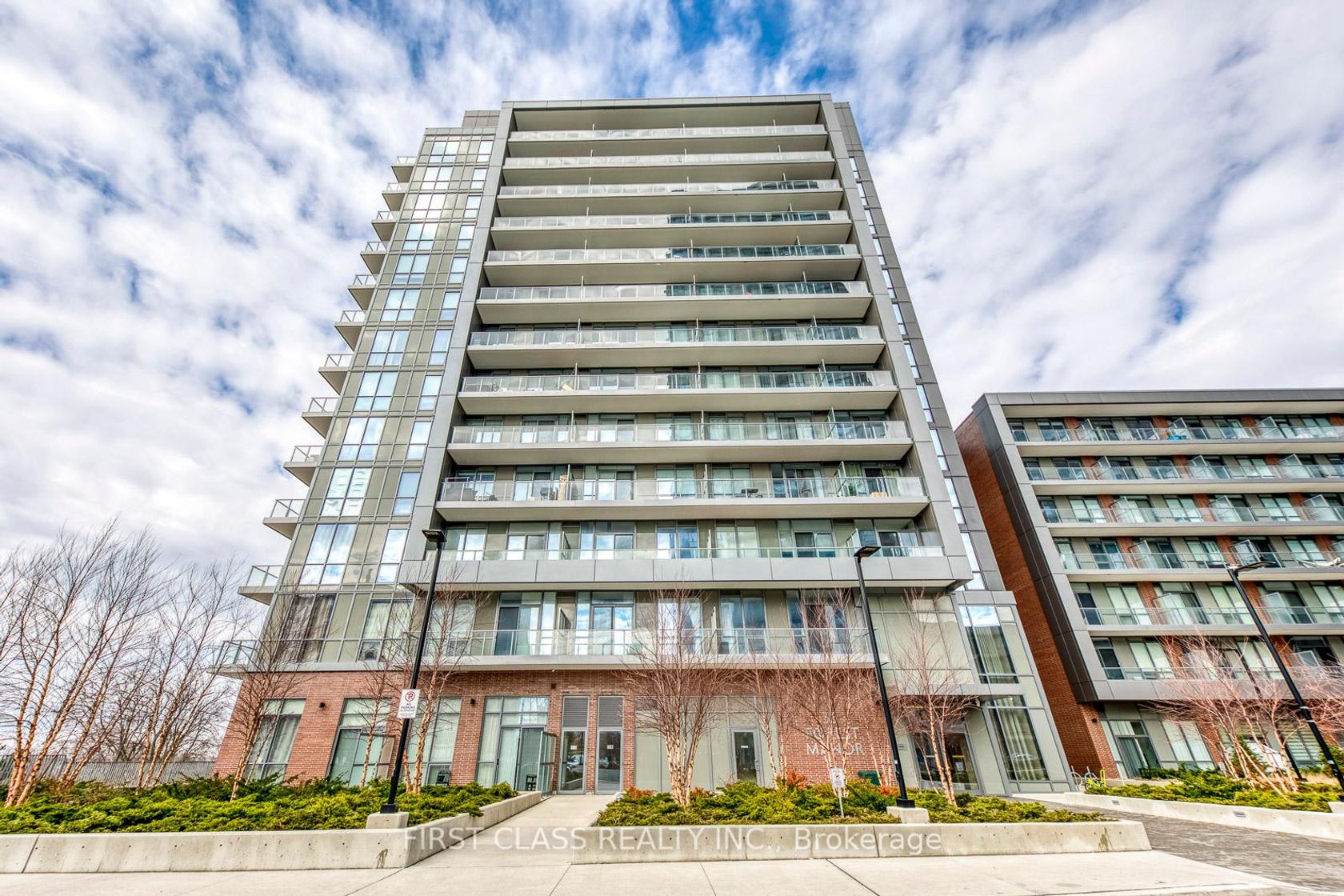 801 - 36 Forest Manor Road, Henry Farm, Toronto 