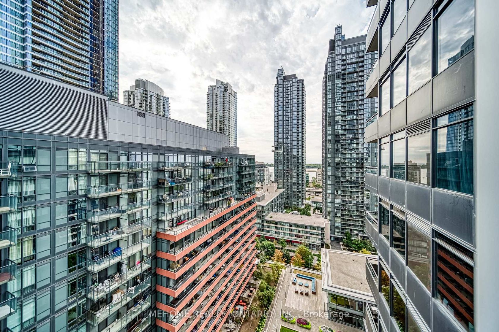 Photo 30 at 1902 - 25 Telegram Mews, Waterfront Communities C1, Toronto Photo 30 at 1902 - 25 Telegram Mews, Waterfront Communities C1, Toronto