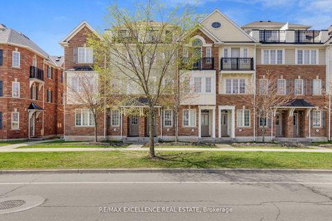 Photo 1 at 29 - 2614 Dashwood Drive, WT West Oak Trails, Oakville