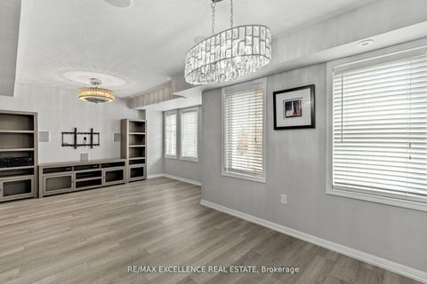Photo 18 at 29 - 2614 Dashwood Drive, WT West Oak Trails, Oakville