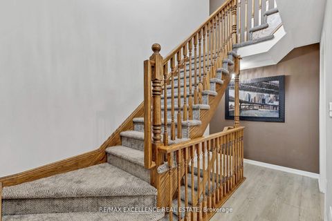 Photo 24 at 29 - 2614 Dashwood Drive, WT West Oak Trails, Oakville