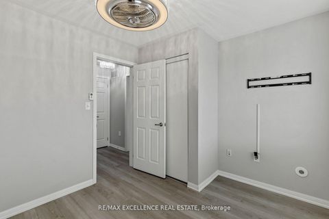 Photo 32 at 29 - 2614 Dashwood Drive, WT West Oak Trails, Oakville