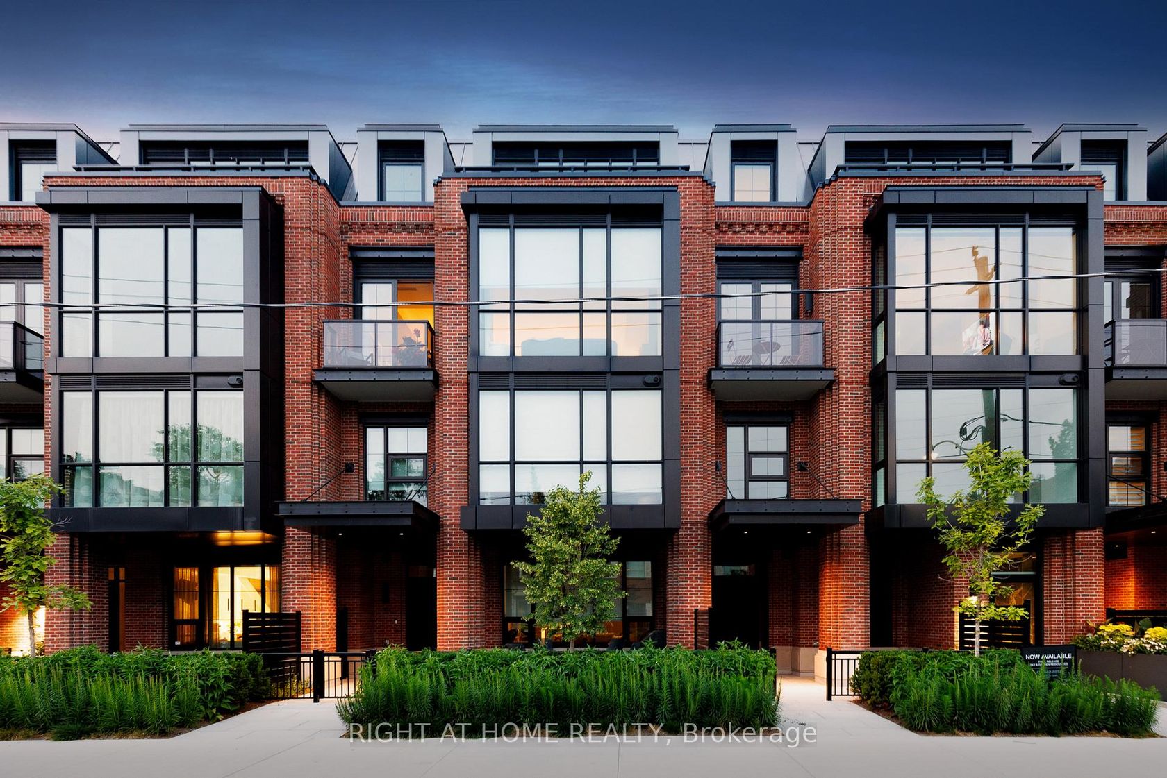 109 - 36 Birch Avenue, St. Clair, Toronto 