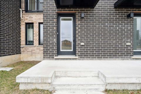 Photo 3 at 57 Fairlane Avenue, Painswick South, Barrie