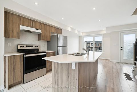 Photo 12 at 57 Fairlane Avenue, Painswick South, Barrie