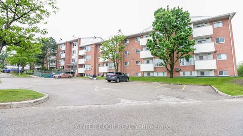 Photo 15 at 113 - 126 Bell Farm Road, Alliance, Barrie Photo 15 at 113 - 126 Bell Farm Road, Alliance, Barrie