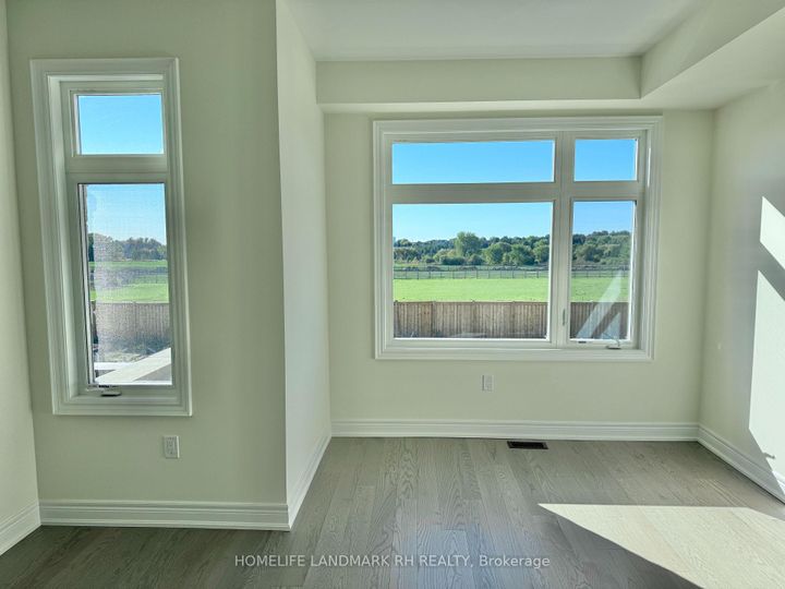 Photo 3 at 163 Berczy Green Drive, Rural Markham, Markham