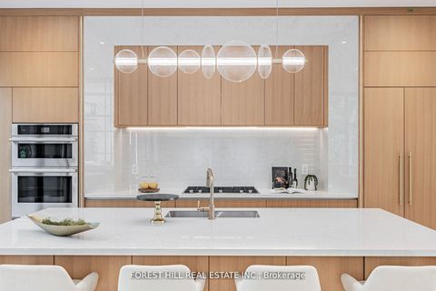 Photo 22 at 105 Castle Hill Drive, L'Amoreaux, Toronto