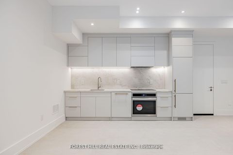 Photo 31 at 105 Castle Hill Drive, L'Amoreaux, Toronto