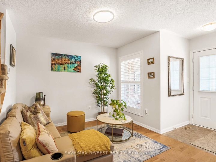 Photo 7 at 4057 Donnic Drive, Alton, Burlington