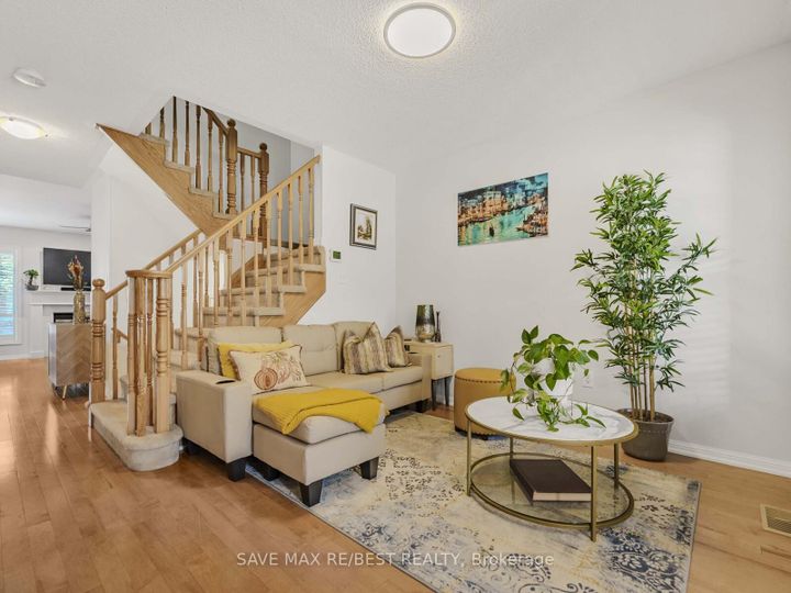 Photo 8 at 4057 Donnic Drive, Alton, Burlington