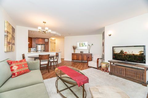 Photo 10 at 107 - 77 Maitland Place, South St. James Town, Toronto
