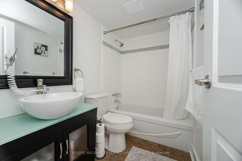 Photo 17 at 107 - 77 Maitland Place, South St. James Town, Toronto