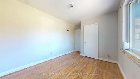 Photo 13 at 480 Ellerslie Avenue, Willowdale West, Toronto
