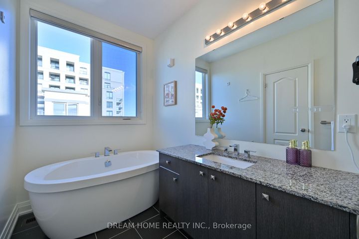 Photo 44 at 40 Teasel Way, Unionville, Markham