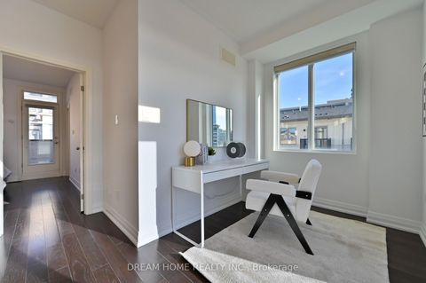 Photo 38 at 40 Teasel Way, Unionville, Markham