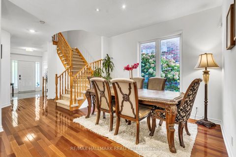 Photo 5 at 21 Brooks Avenue, Bayview Northeast, Aurora