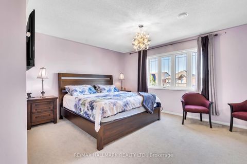 Photo 17 at 21 Brooks Avenue, Bayview Northeast, Aurora