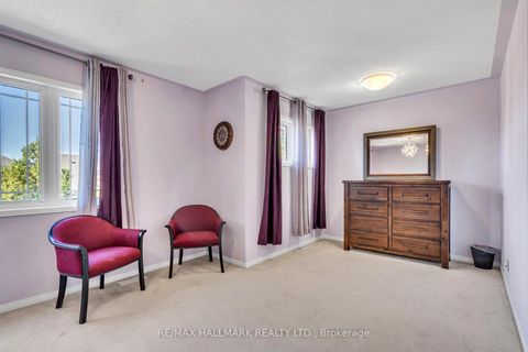 Photo 19 at 21 Brooks Avenue, Bayview Northeast, Aurora