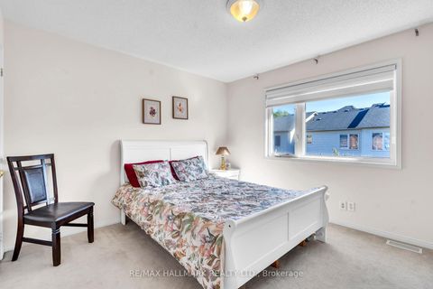 Photo 21 at 21 Brooks Avenue, Bayview Northeast, Aurora