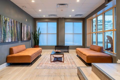Photo 13 at 202 - 897 Sheppard Avenue W, Clanton Park, Toronto